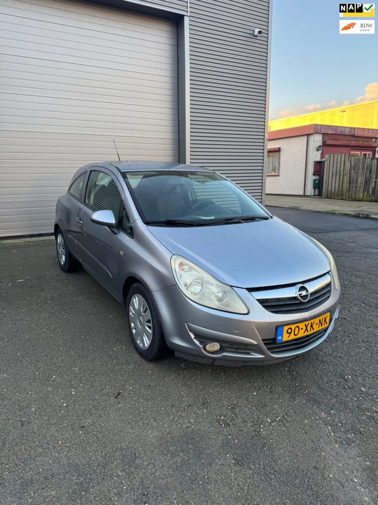 Opel Corsa - 1.4-16V Enjoy 1.4-16V Enjoy - AutoWereld.nl