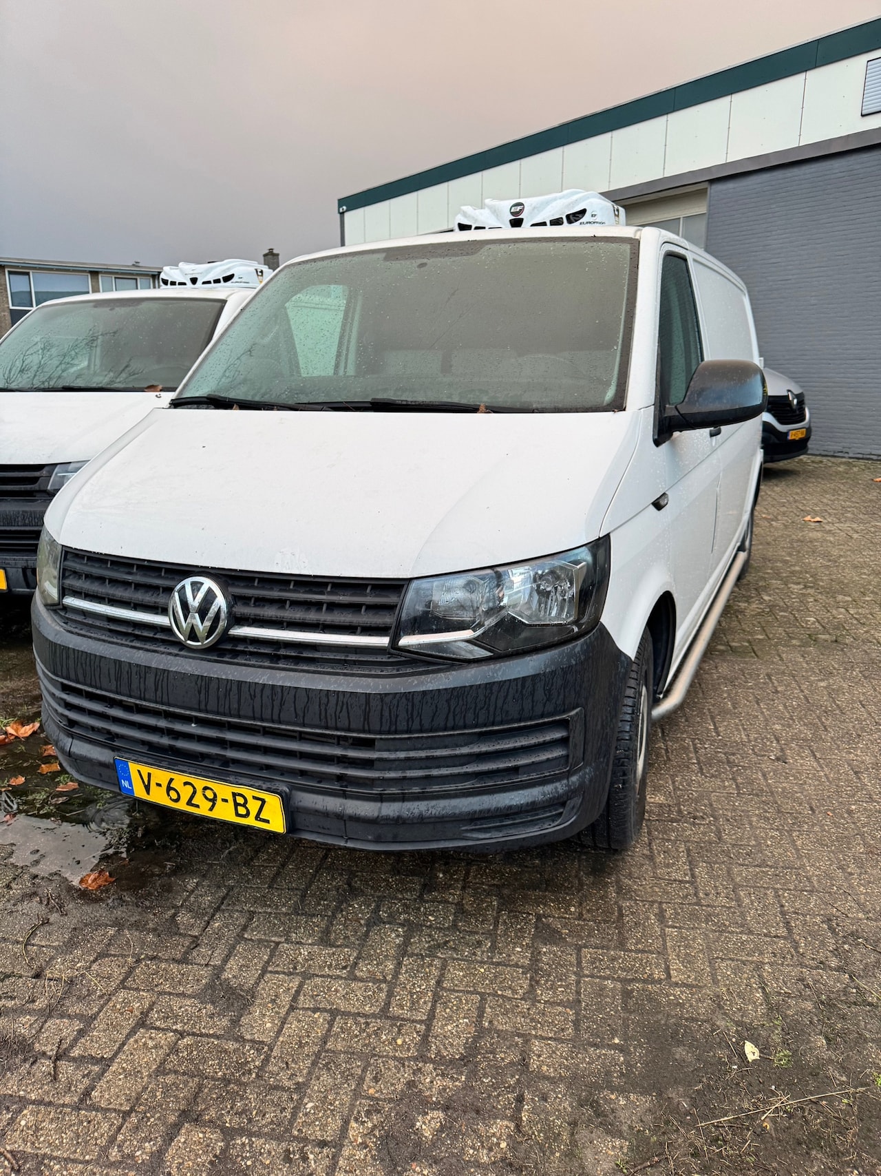 Volkswagen Transporter - 2.0 TDI L2H1 Trendline MET KOELING, EXPORT, INFO:0655357043 - AutoWereld.nl