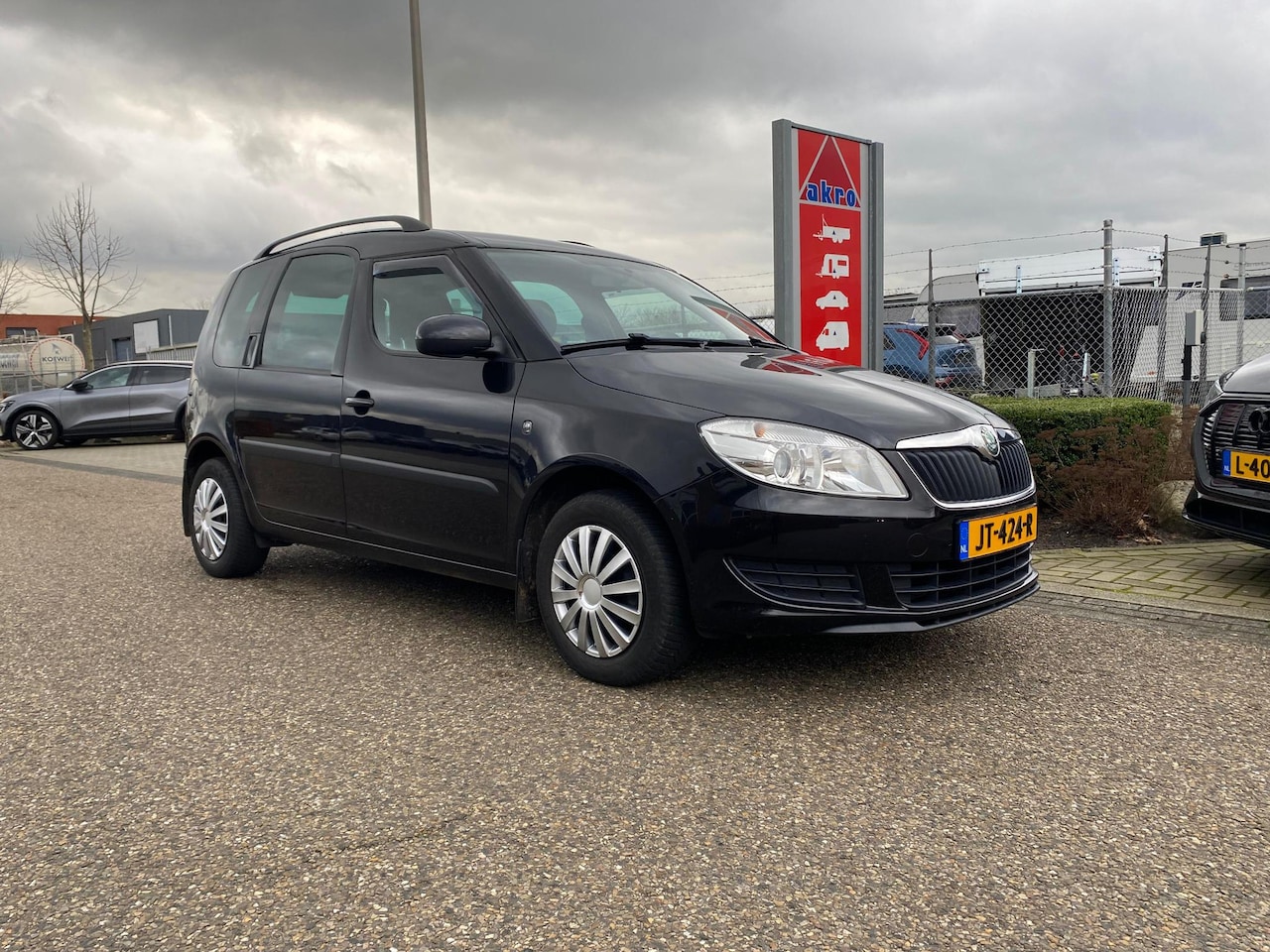 Skoda Roomster - 1.2 Ambition | Parkeersensoren achter | Trekhaak | Airco | Stoelverwarming - AutoWereld.nl