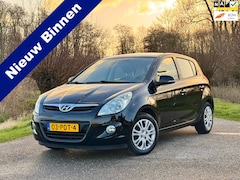 Hyundai i20 - 1.2i i-Motion 5DRS AIRCO NAP GOED ONDERHOUDEN Trekhaak