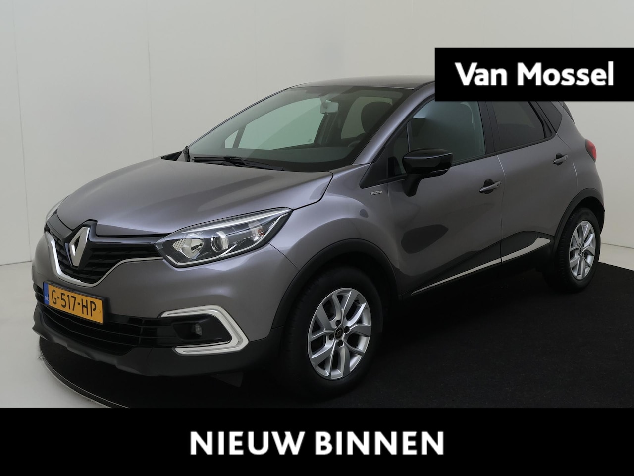 Renault Captur - 0.9 TCe 90 PK Limited Navigatie / Airco / Cruise Control / Parkeersensoren Achter / Keyles - AutoWereld.nl