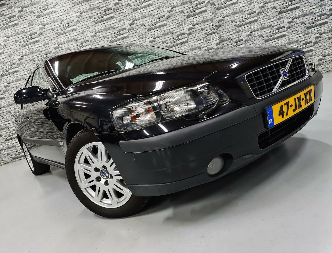 Volvo S60 - 2.4 Edition Automaat *Nieuwe APK*Trekhaak*NAP*! - AutoWereld.nl