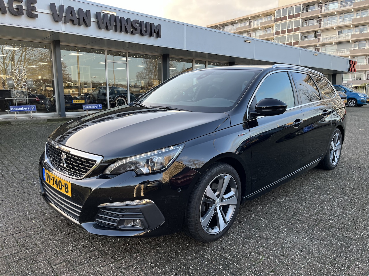 Peugeot 308 SW - 1.2 PureTech GT-line Panodak Navi Acamera Lmv Klima Dab Trekhaak Nap - AutoWereld.nl