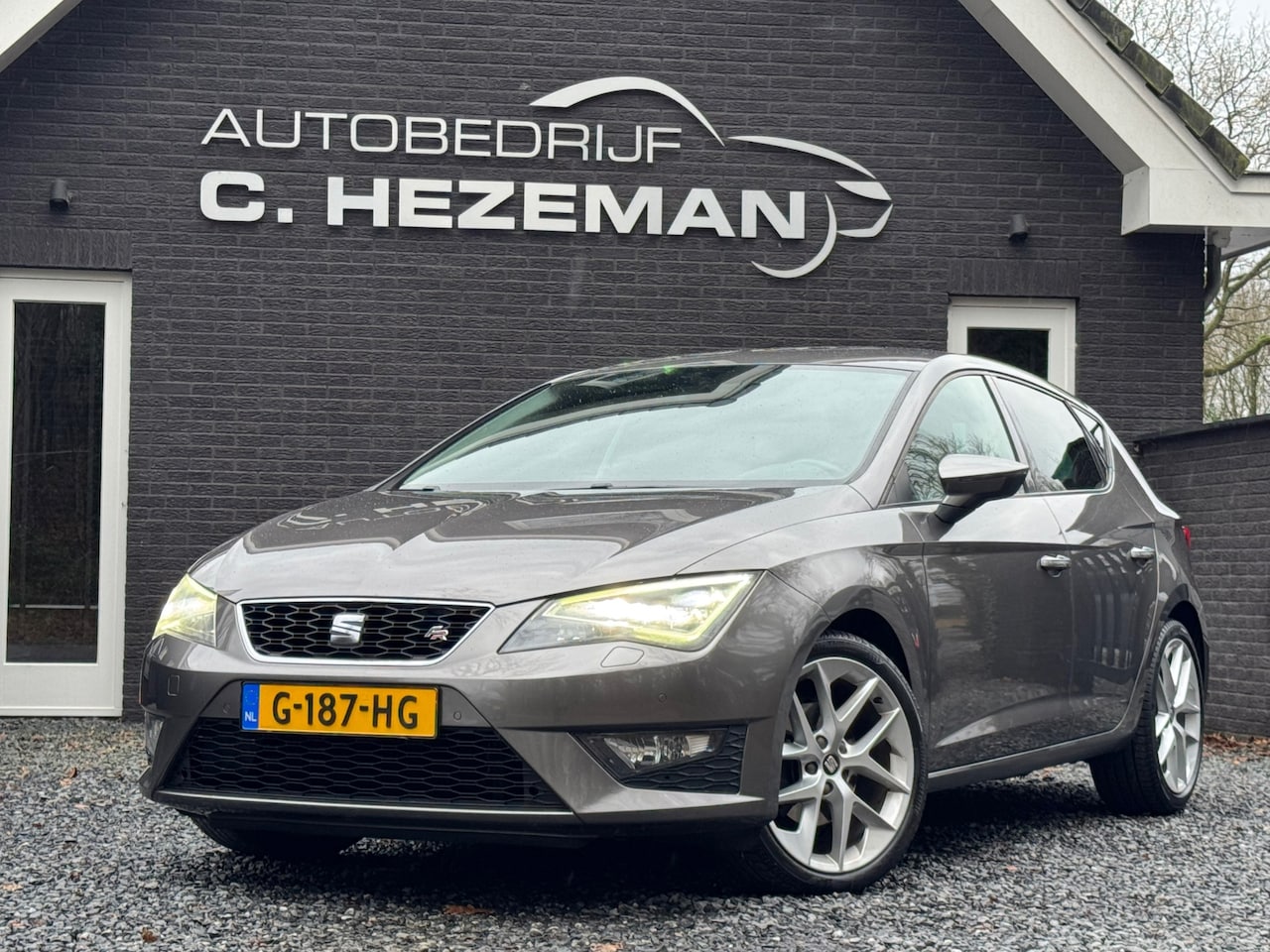 Seat Leon - 1.4 TSI ACT FR Dynamic 150 PK LED XENON NAVIGATIE LEDER ALCANTARA - AutoWereld.nl