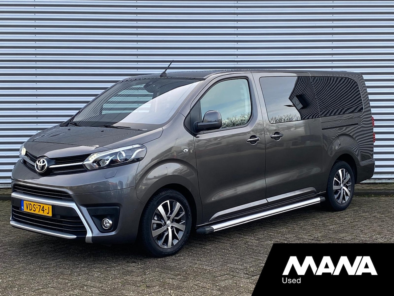 Toyota ProAce - 2.0 D-4D Dynamic L3H1 DC 177PK Automaat Dakraam LM Velgen Cruise 360camera Sensoren Blueto - AutoWereld.nl