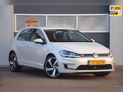 Volkswagen e-Golf - Golf Camera/Stoelverwarming/Digi cockpit/ Warmtepomp/Keyless/DAB