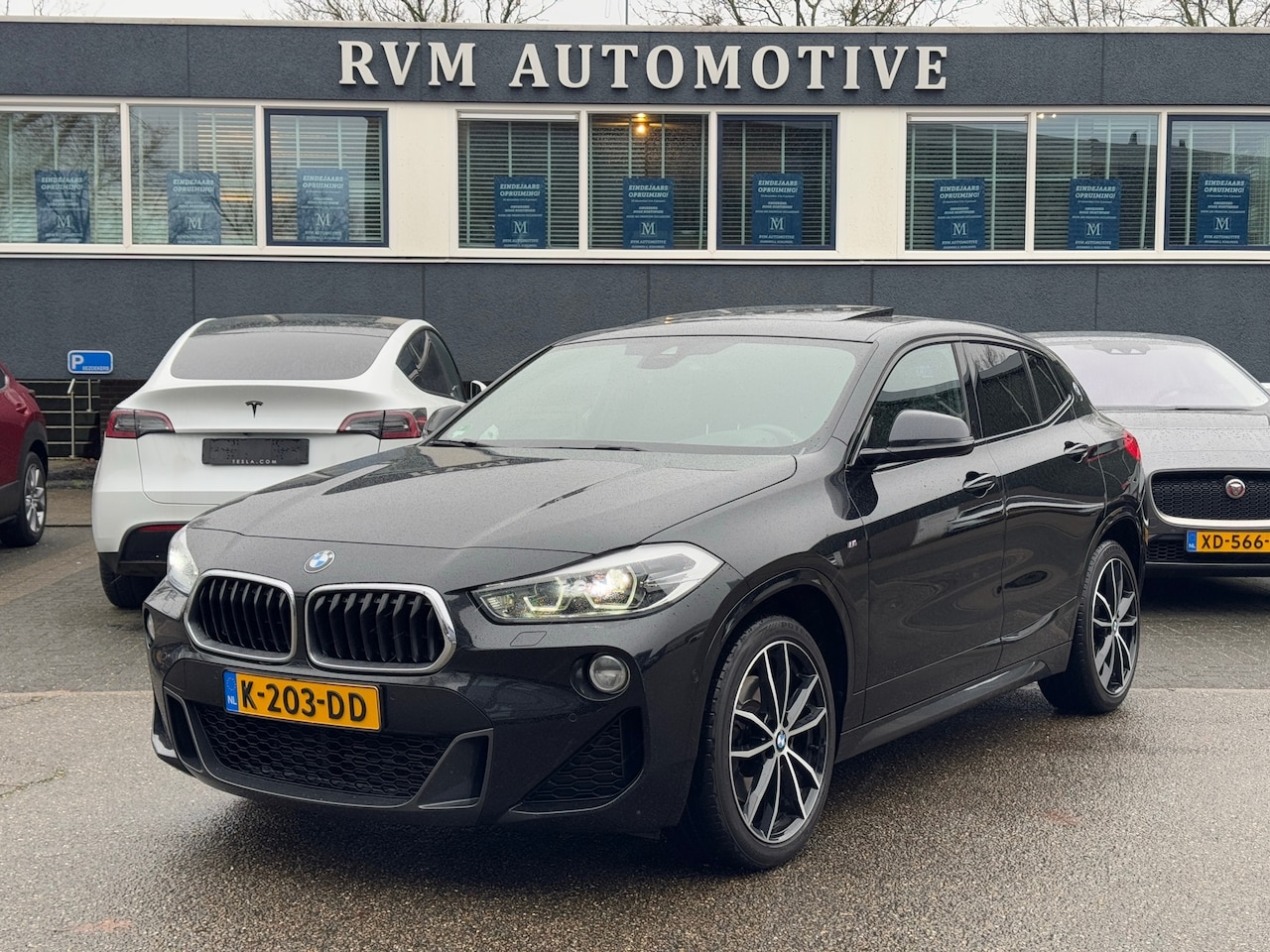 BMW X2 - SDrive20i M SPORT VAN: 31.900,- VOOR 28.877,- EINDEJAARSVOORDEEL: 3.023,- | PANO DAK | FUL - AutoWereld.nl