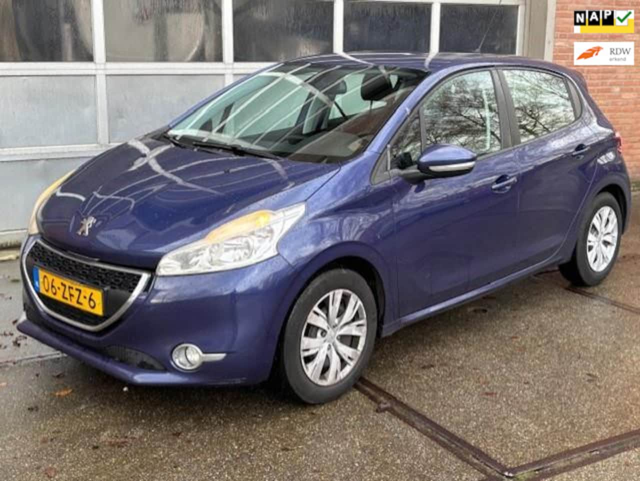 Peugeot 208 - 1.2 Vti Envy 1.2 VTi Envy - AutoWereld.nl