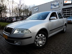 Skoda Octavia Combi - 1.6 Ambiente