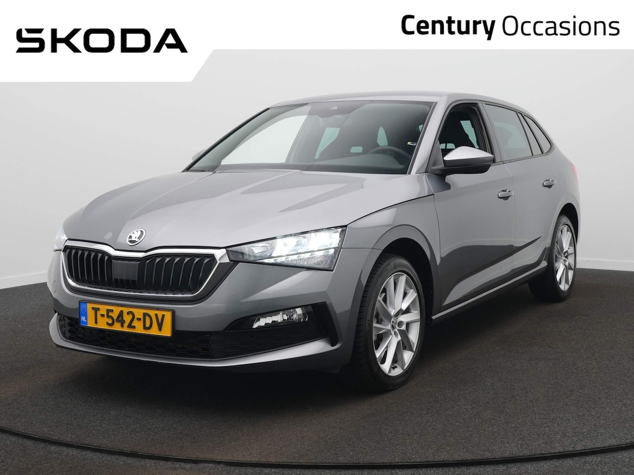 Skoda Scala - 1.0 TSI Sport Business / Cruise Controle / Stoelverwarming / Navi / Automaat - AutoWereld.nl