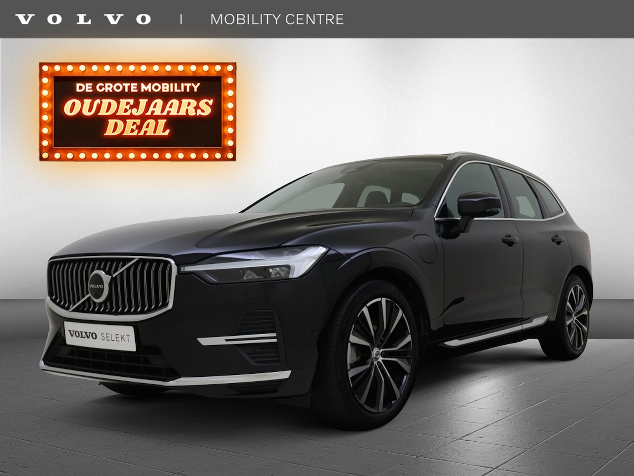 Volvo XC60 - T6 AWD Ultimate Bright | Luchtvering | Massage | Trekhaak | - AutoWereld.nl