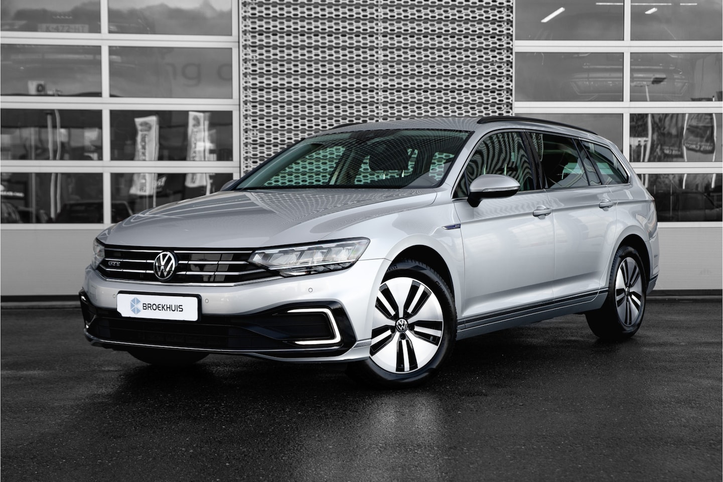 Volkswagen Passat Variant - 1.4 TSI eHybrid 160 kW/218 pk | Camera | Stoelverwarming | - AutoWereld.nl