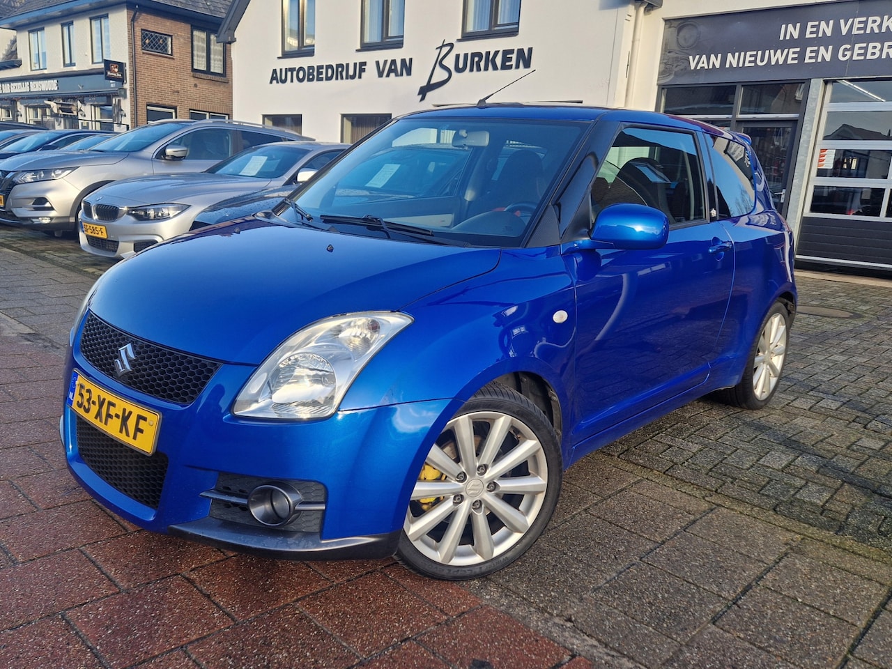 Suzuki Swift - 1.6 Sport 1.6 Sport, Navigatie,L.M.Velgen,Climate control,Extra getint glas,Sportinterieur - AutoWereld.nl