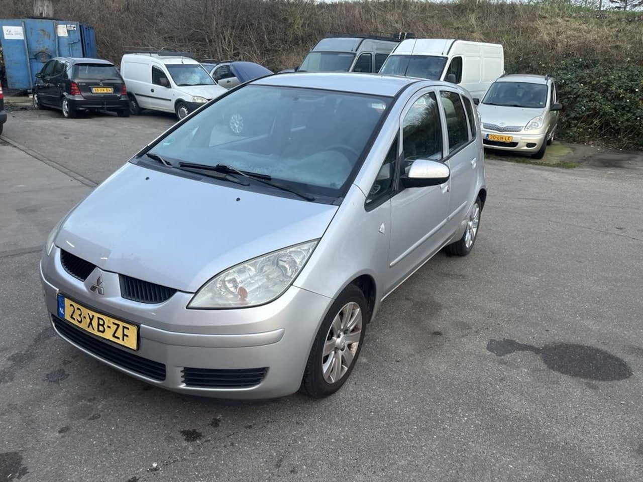 Mitsubishi Colt - 1.3 Invite - AutoWereld.nl