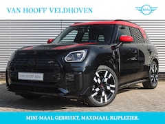 MINI Countryman - E JCW 66.5 kWh / Panoramadak / JCW Sportstoelen / Parking Assistant Plus / LED / Head-Up /