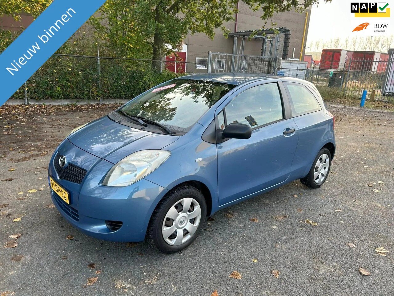 Toyota Yaris - 1.0 VVT-i Terra 1.0 VVTi Terra - AutoWereld.nl