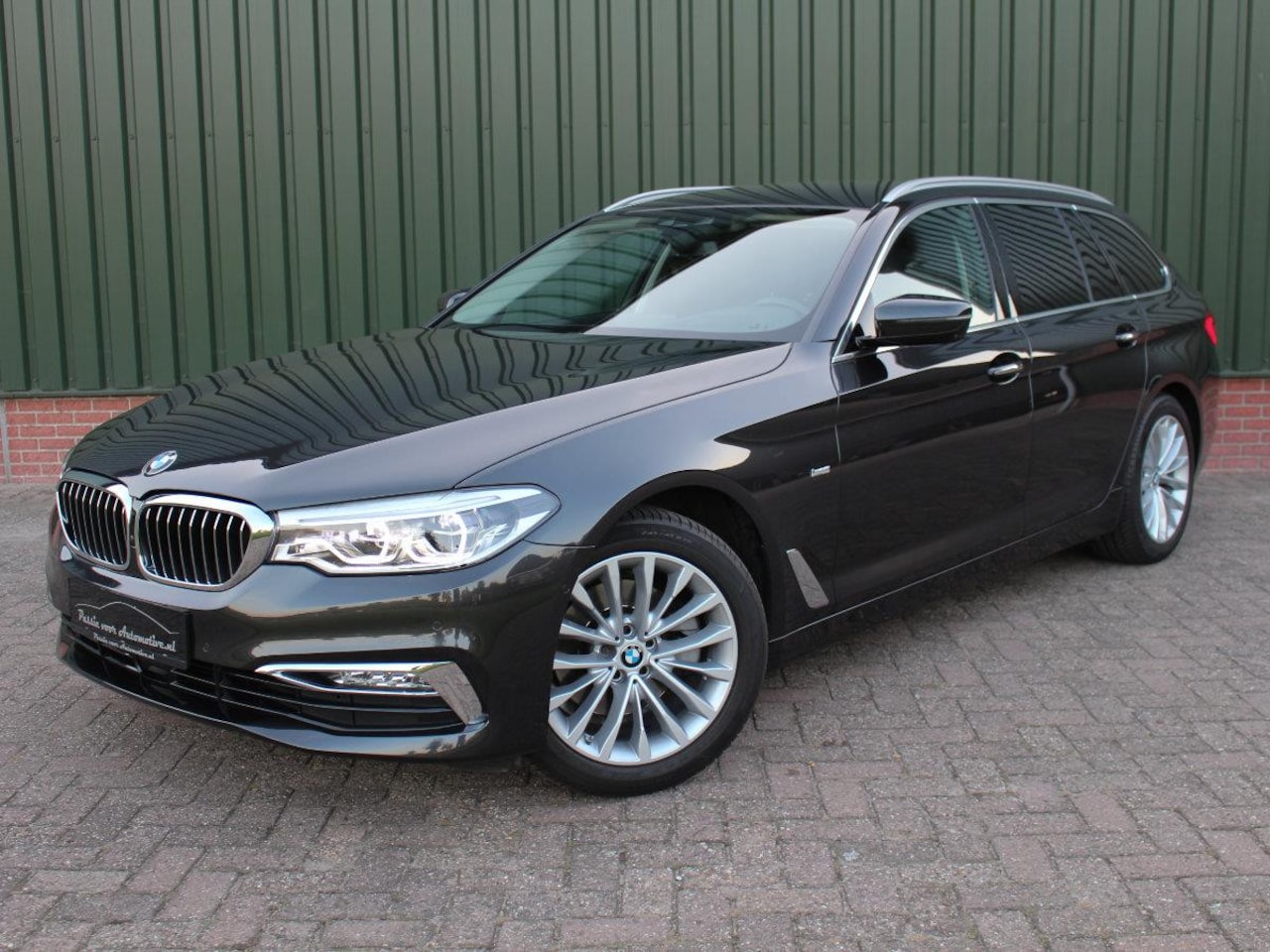 BMW 5-serie Touring - 520d Luxury Line btw auto - AutoWereld.nl