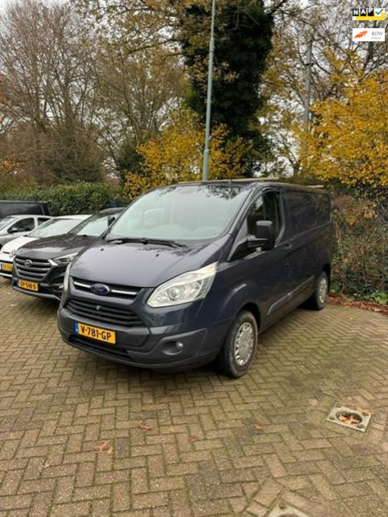 Ford Transit Custom - 270 2.2 TDCI L1H1 Ambiente DC 270 2.2 TDCI L1H1 Ambiente DC EXPORT - AutoWereld.nl