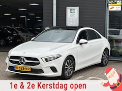 Mercedes-Benz A-klasse - 180 Business Solution/CAMERA/PANO-DAK/XENON/NL-AUTO NAP