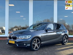 BMW 1-serie - 118i Executive - Navi - Clima - PDC - 18 inch