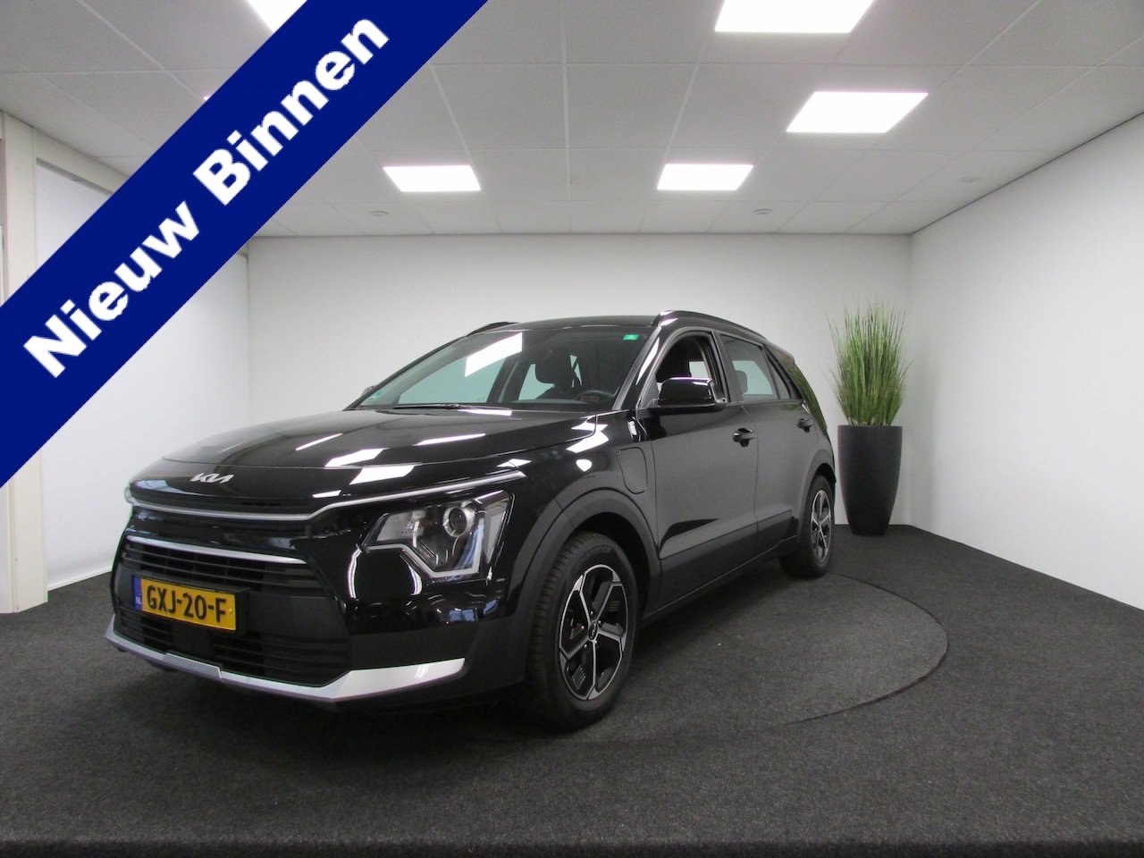 Kia Niro - 1.6 GDi PHEV DynamicLine I Apple Carplay I Stoel- & Stuurverwarming I Trekhaak I - AutoWereld.nl