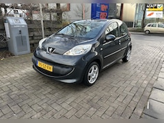 Peugeot 107 - 1.0-12V XS 5drs met Airco