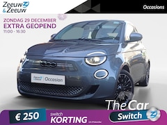 Fiat 500 C - La Prima 42 kWh Cabrio | Lederen Bekleding | Adapt. Cruise Control | LED | Camera | Stoelv