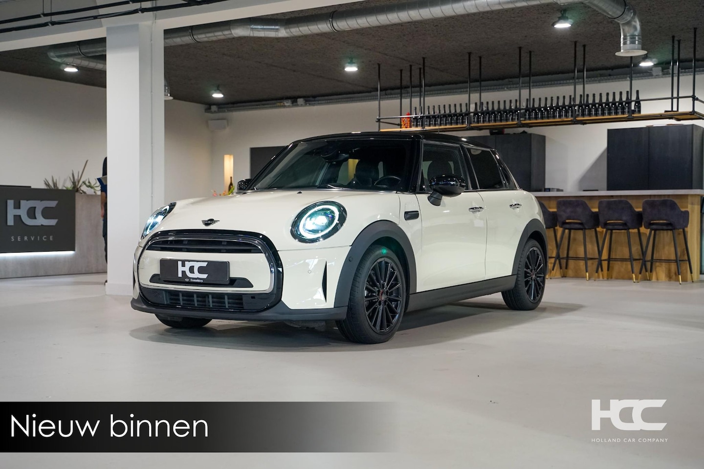 MINI John Cooper Works - One JCW | Harman Kardon | Head Up | Stoel+Stuurverwarm - AutoWereld.nl