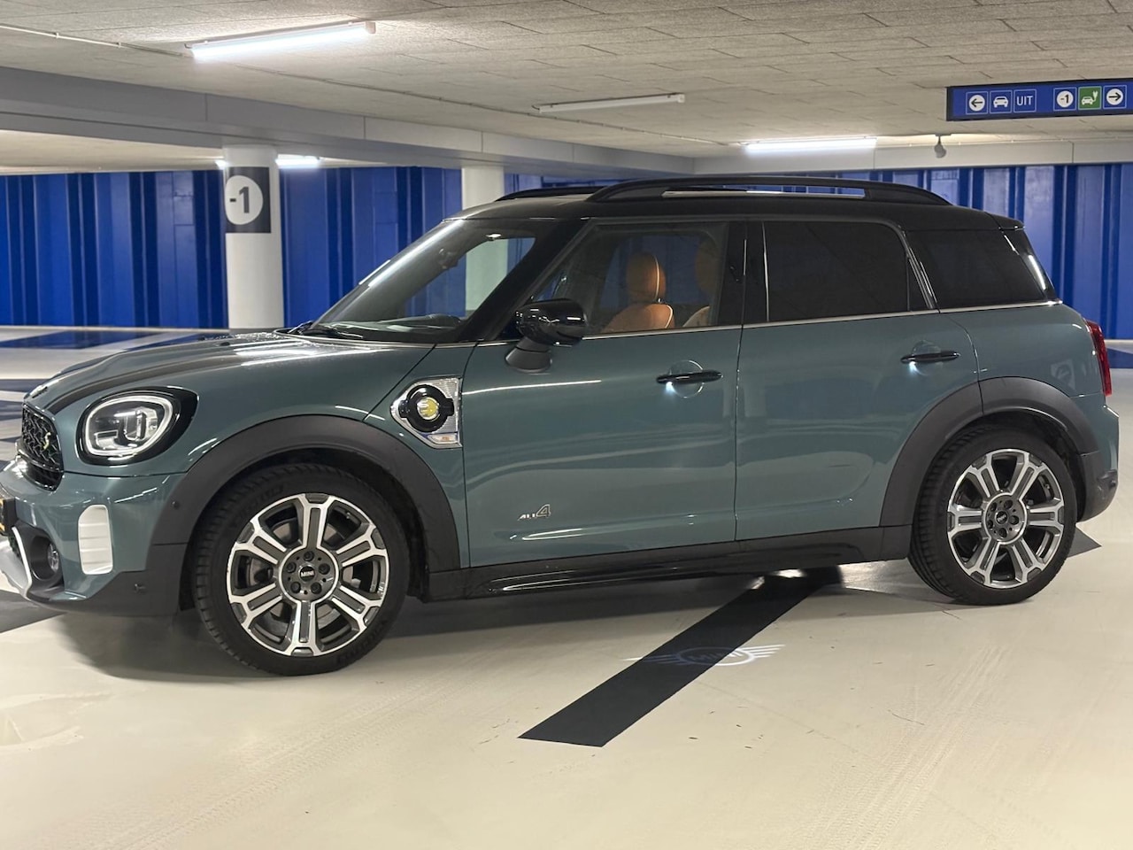 MINI Countryman - 2.0 Cooper S E ALL4 ALL4 - AutoWereld.nl