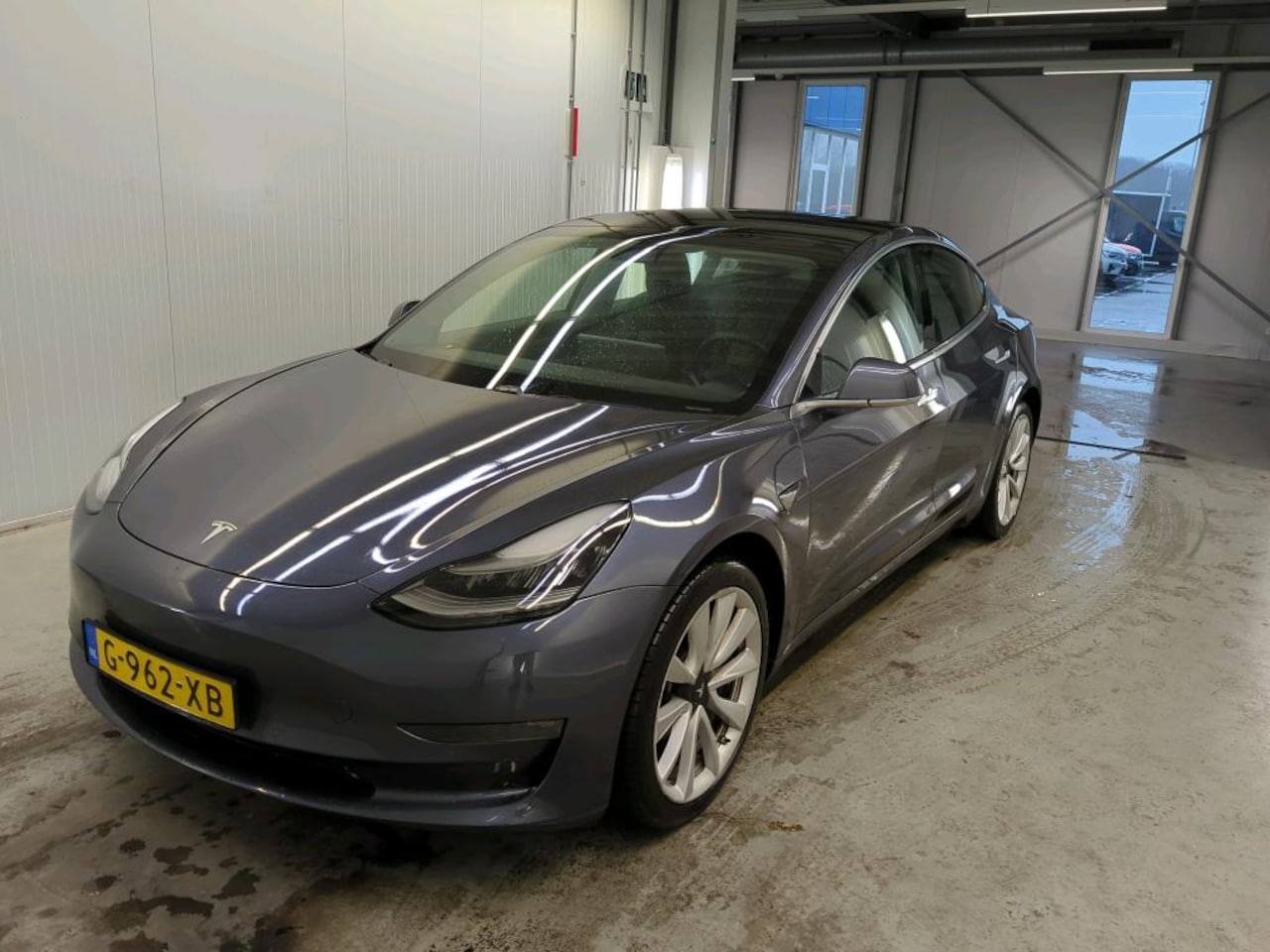 Tesla Model 3 - Long-Range AWD 351pk 75 kWh [ AUTOPILOT+620KM WLTP+PREMIUM AUDIO ] - AutoWereld.nl