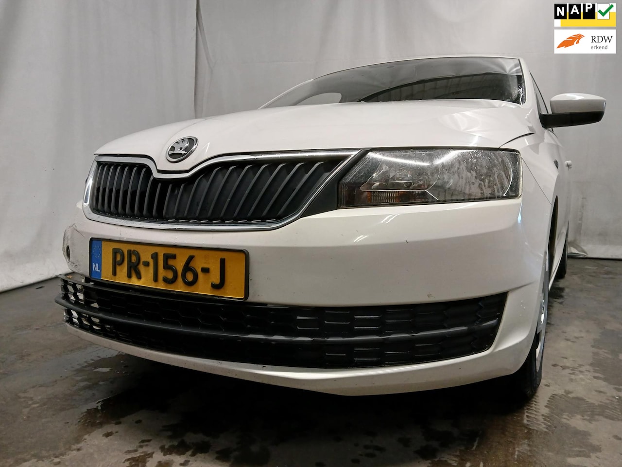 Skoda Rapid Spaceback - 1.2 TSI Greentech Active - Frontschade - Airco - AutoWereld.nl