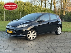 Ford Fiesta - 1.25 Titanium Airco 5 Deurs Riem v.v. Nette staat