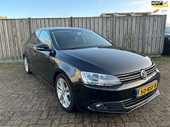 Volkswagen Jetta - 1.2 TSI Comfortline/N.A.P/AIRCO/NAVI/TREKHAAK/CRUISEC