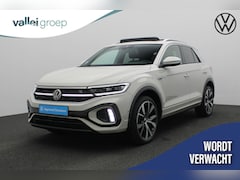 Volkswagen T-Roc - 1.5 TSI 150PK DSG R-Line | Pano | Keyless | IQ Light | Navi | Camera | 19 inch | ACC | App