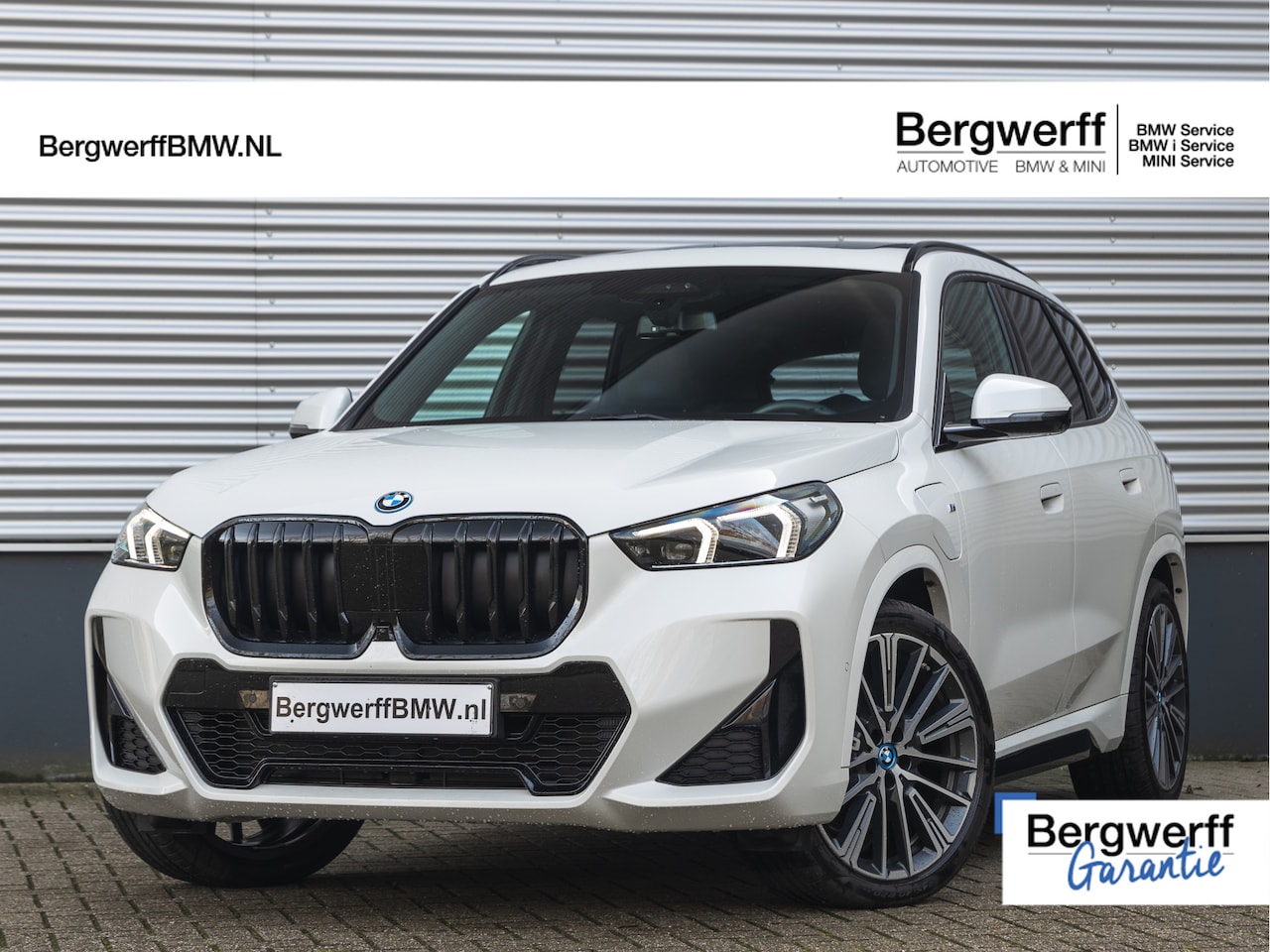 BMW X1 - xDrive30e M-Sport - Full-Option - NP 75.000 - Driving Ass Prof - Pano - AutoWereld.nl