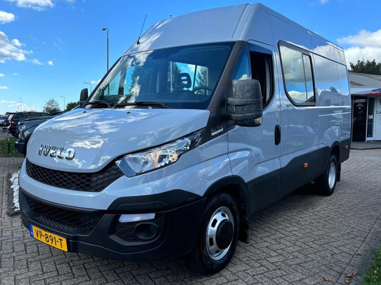 Iveco Daily - 40C17 3.0 H2 Dubbel Lucht Automaat Dubbel Cabine - AutoWereld.nl