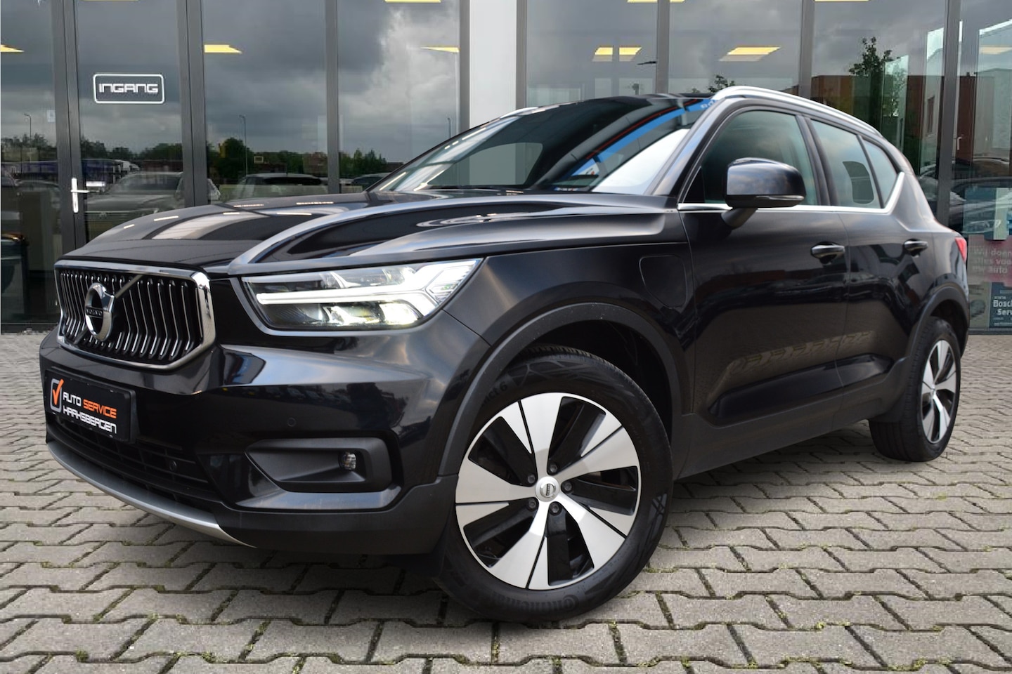 Volvo XC40 - 1.5 T5 Recharge Inscription | Pano | Trekhaak | Camera | - AutoWereld.nl