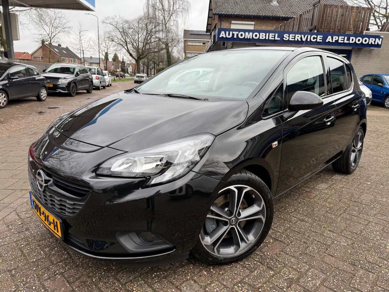 Opel Corsa - 150 PK! *5DRS*CRUISE*STOELVERW.*STUURVERW.*AIRCO*LM.VELGEN*PDC* - AutoWereld.nl