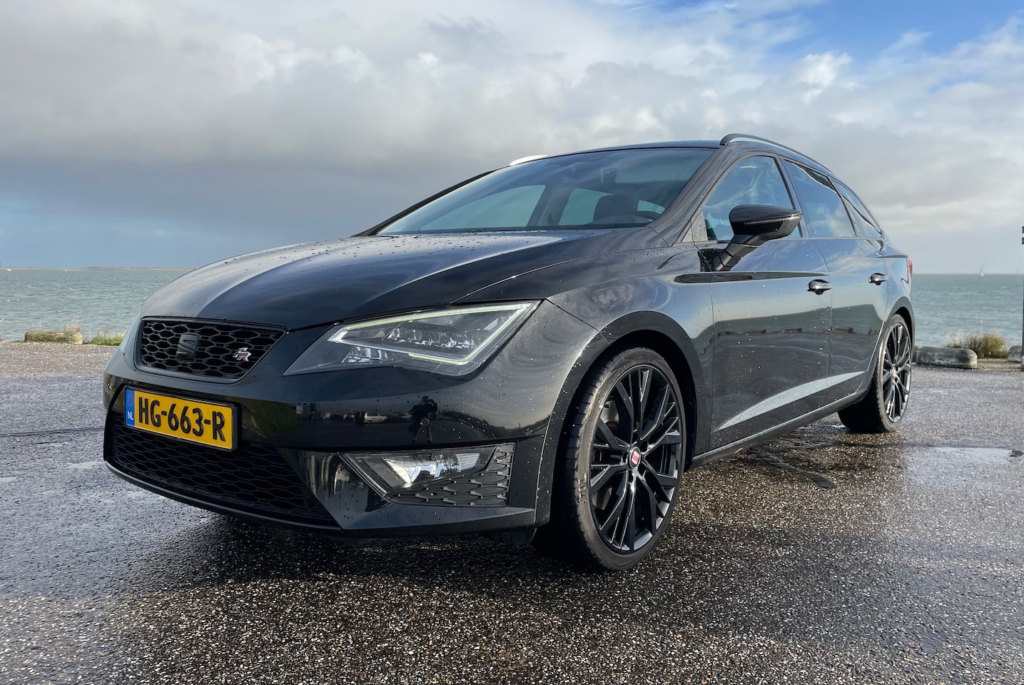 Seat Leon ST - 1.8 TSI FR Connect Black - AutoWereld.nl