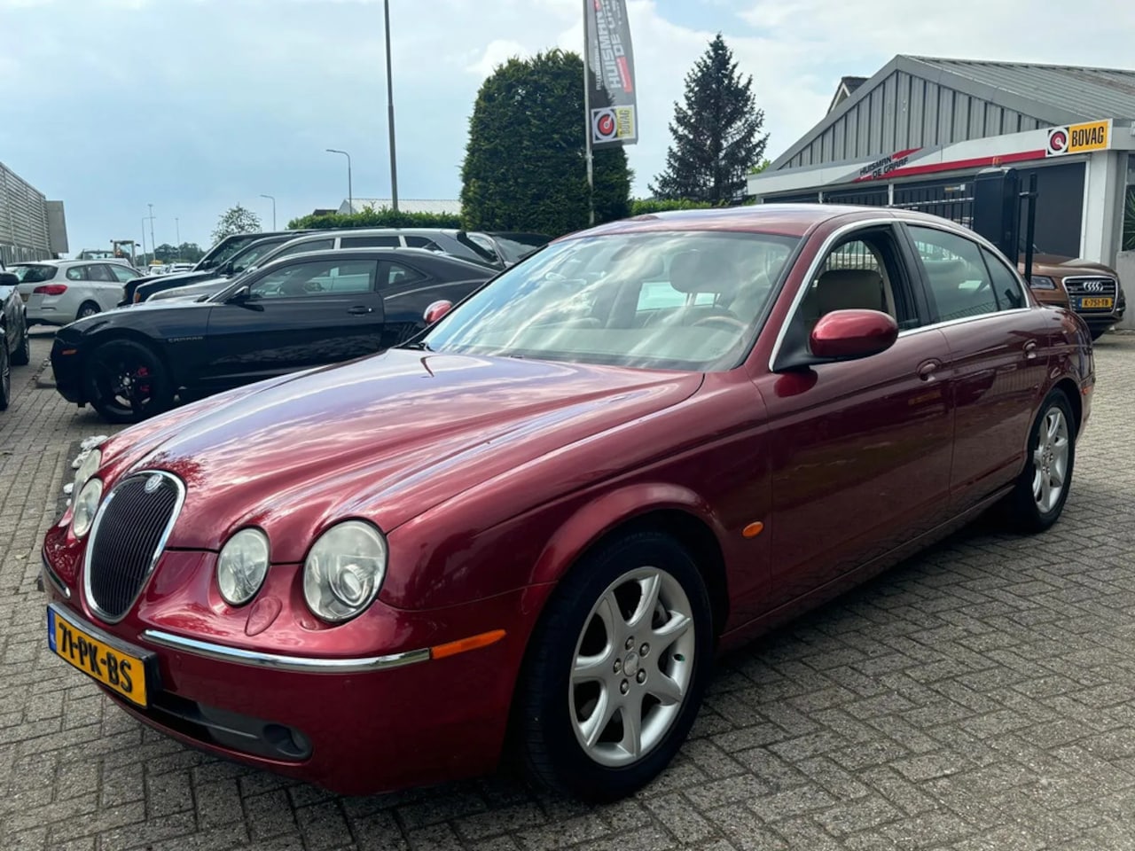 Jaguar S-type - 2.7D V6 Executive 2004 Youngtimer Rood - AutoWereld.nl