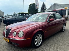 Jaguar S-type - 2.7D V6 Executive 2004 Youngtimer Rood