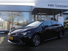 Toyota Corolla Touring Sports - 1.8 Hybrid BUSINESS PLUS KEYLESS STOELVERW. PRIVACYGLASS LM-VELGEN DRAADLOOS TEL.LADER LED