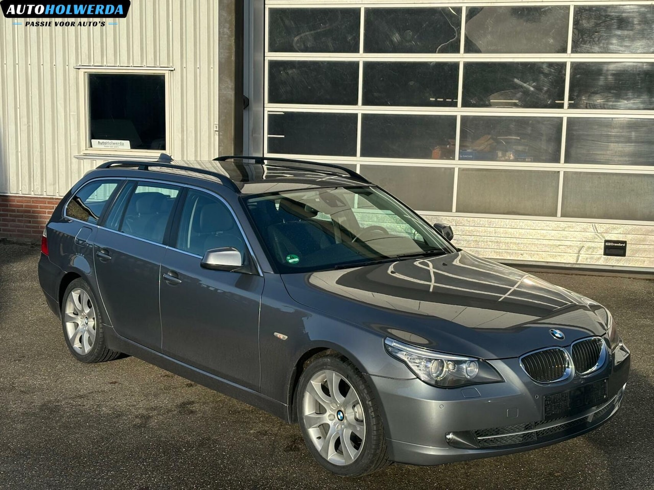 BMW 5-serie Touring - 525i Executive| Pano | Softclose | Xenon - AutoWereld.nl