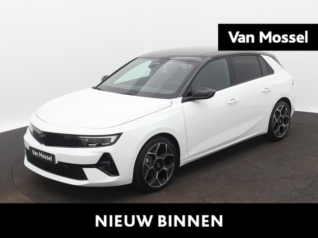 Opel Astra - 1.2 Turbo Hybrid Ultimate | 136pk | Mild Hybride | Nieuw | Navi | Camera | Alcantara Bekle - AutoWereld.nl