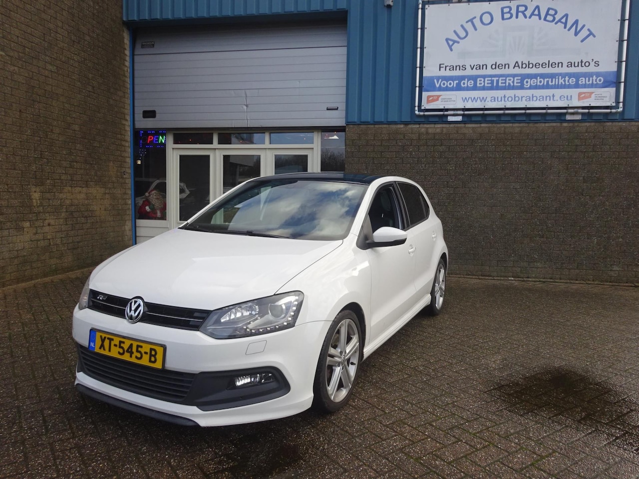 Volkswagen Polo - 1.2 TSI R-Line Edition AUTOMAAT - AutoWereld.nl