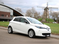 Renault Zoe - Q210 Zen Quickcharge BTW Auto 22kWh bj2016 (huur Accu) Navi Camera PDC Cruise Controle Nie