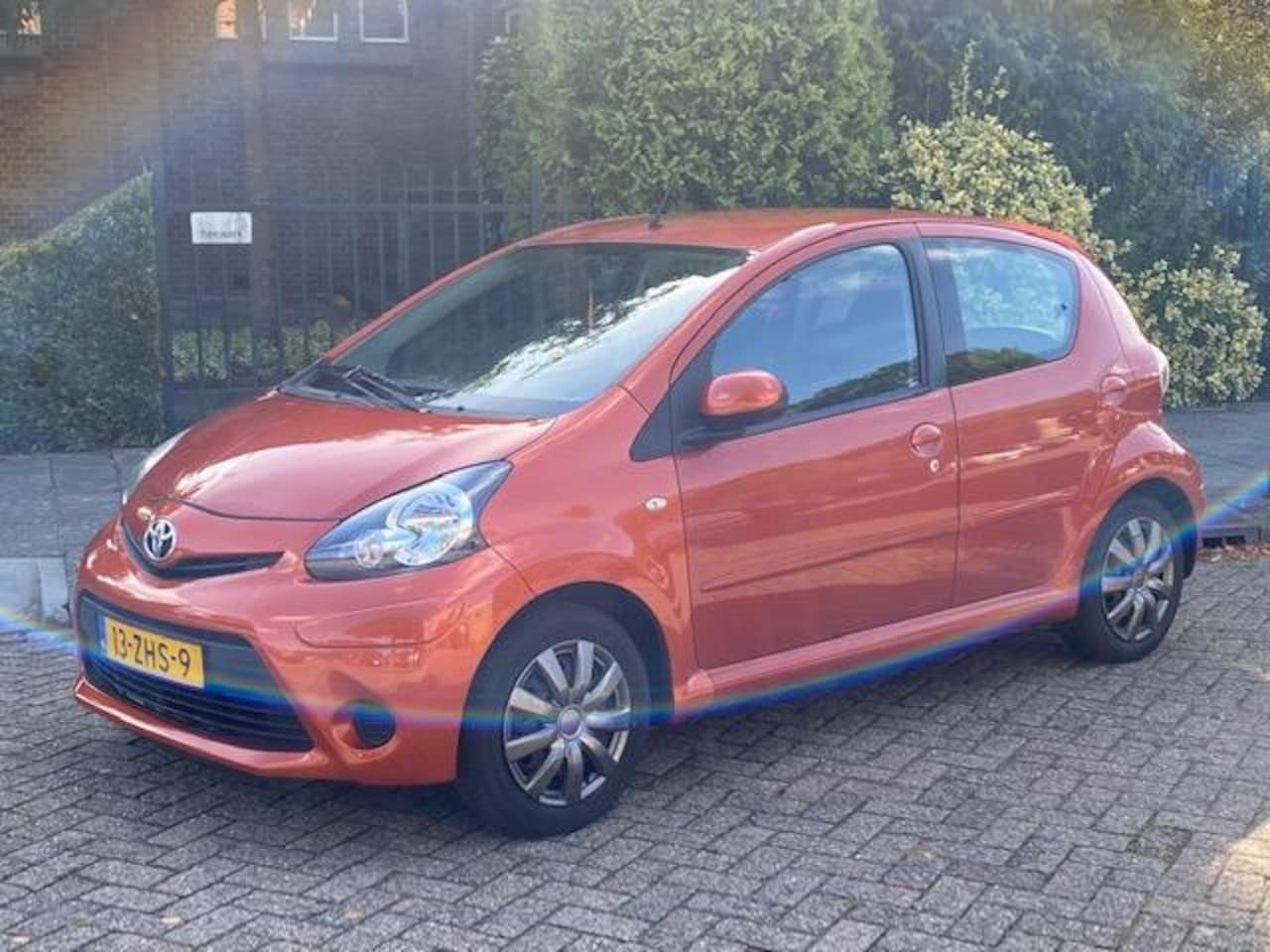 Toyota Aygo - 1.0 VVT-i Comfort Orange 2012 Airco! 5-deurs! Zuinig! NAP! Elektrische ramen! Nederlandse - AutoWereld.nl