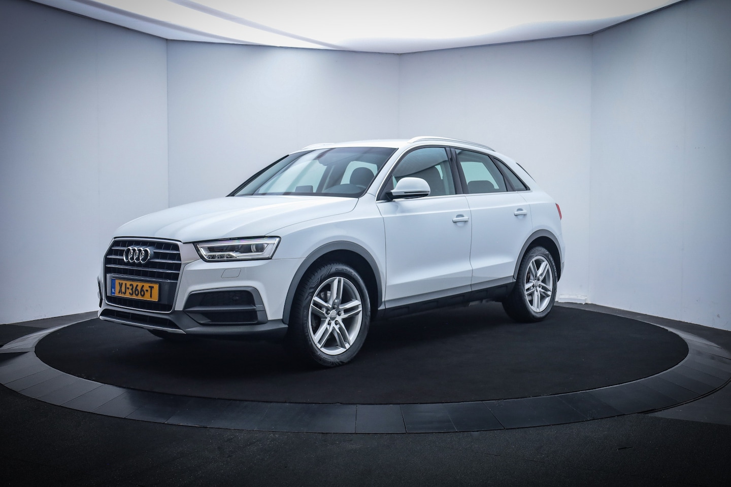 Audi Q3 - 1.4TFSI S-Tr. Sport Advance FULL LED/NAVI/CLIMA/CRUISE/STOELVERW./ELEK KLEP/PDC V+A/LMV - AutoWereld.nl