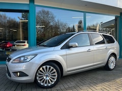 Ford Focus - 1.6 TITANIUM Climate, Navi, TrHaak, PDC, 17, NAP