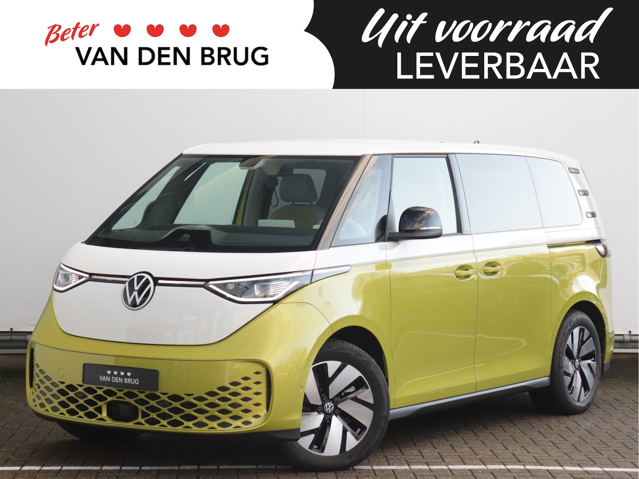 Volkswagen ID. Buzz - Pro 77kWh | Origineel Two-tone | Camera | Keyless | LED Matrix | 19" velgen  Verlengde fab - AutoWereld.nl